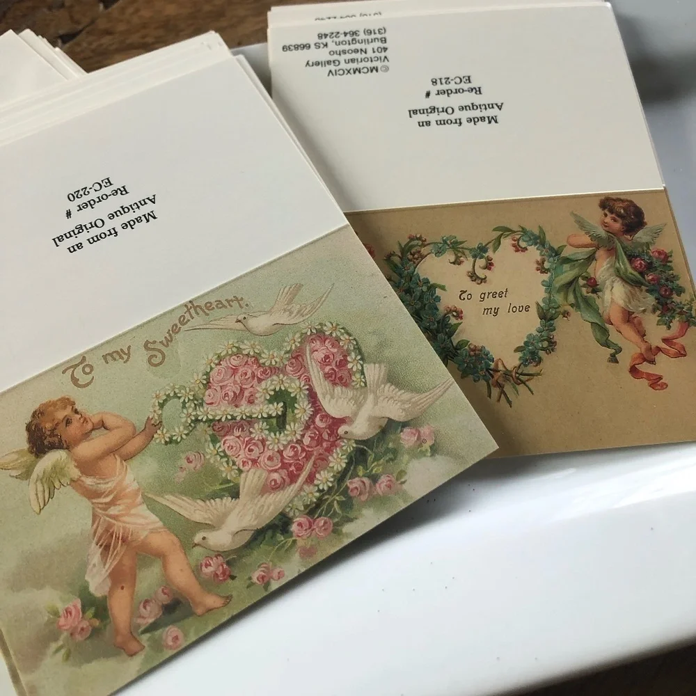 VICTORIAN GALLERY MINI TUCK IN VALENTINE'S CARDS LOT OF 20